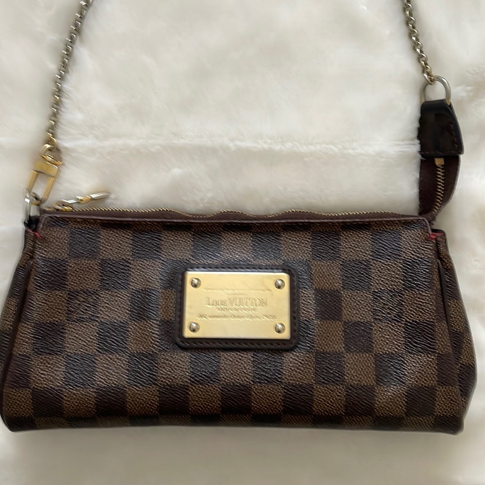 Damier Ebene Eva Pochette